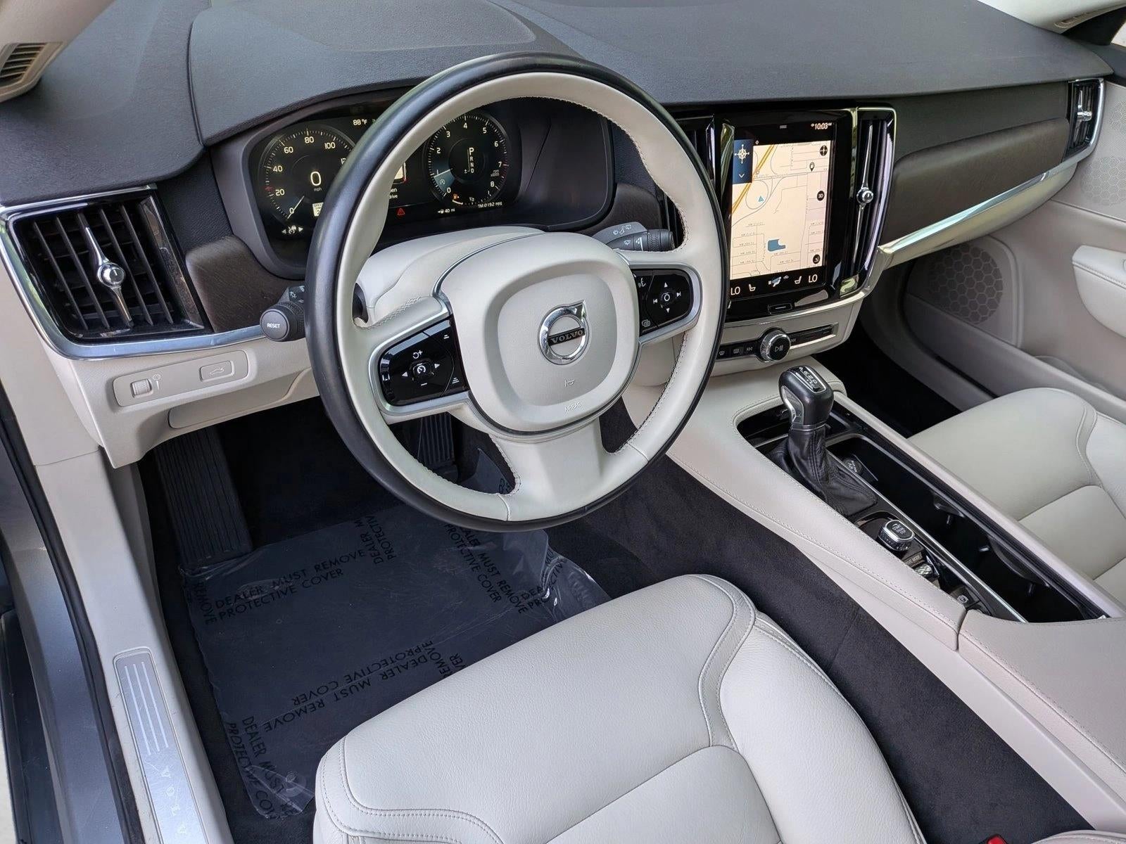 2020 Volvo V90 Cross Country T6 AWD