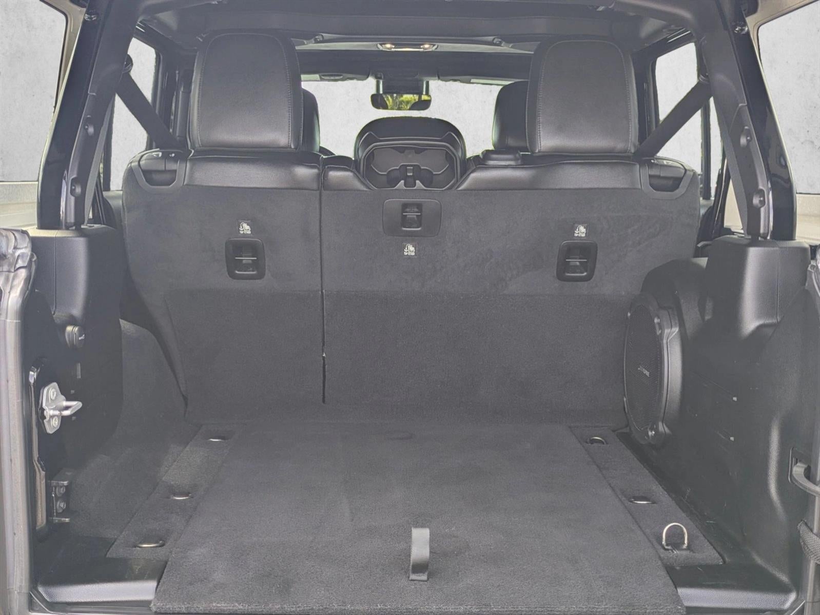 2020 Jeep Wrangler Unlimited Sahara High Altitude 4x4