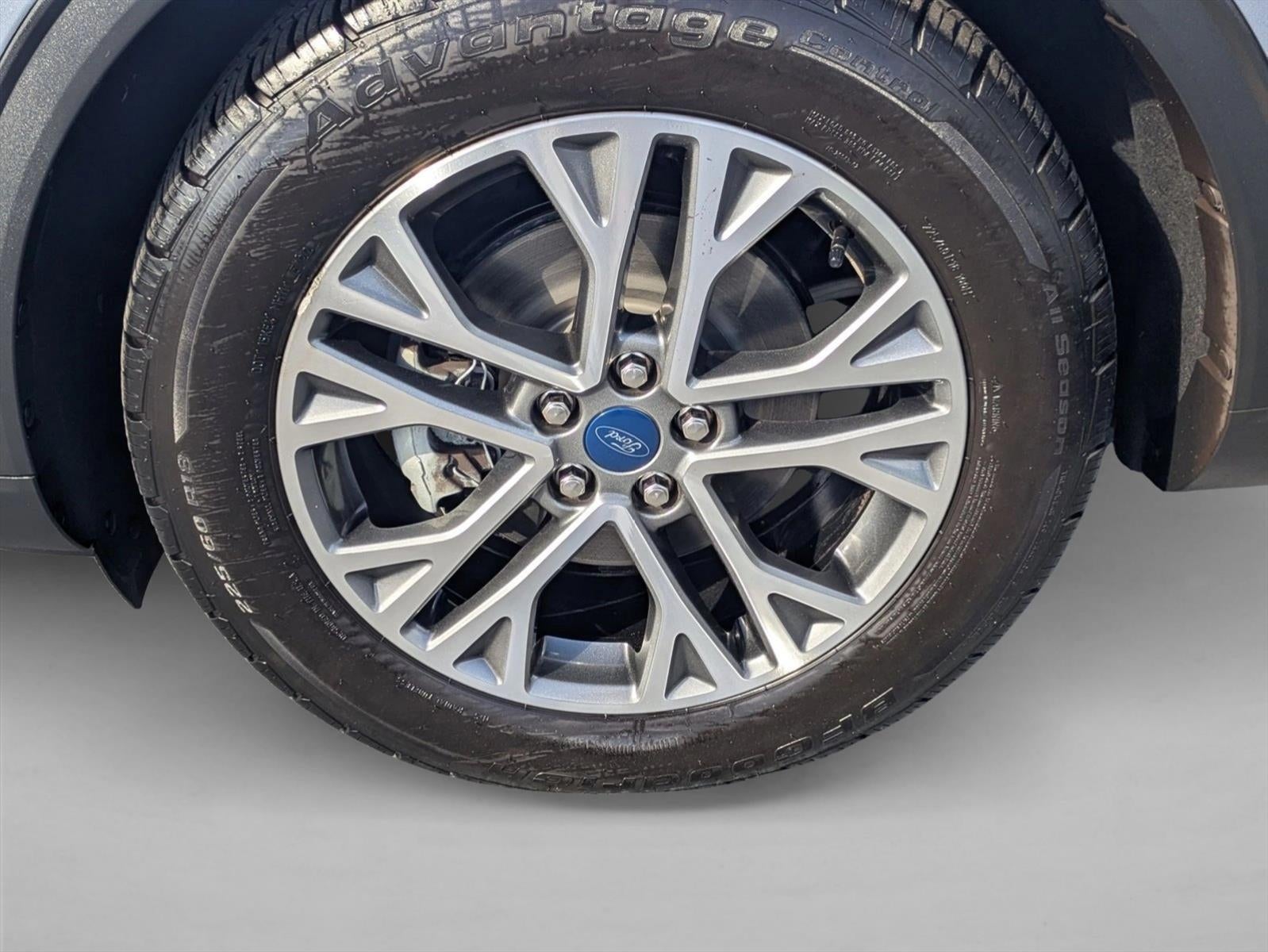 2022 Ford Escape SEL FWD