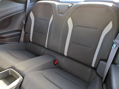 2017 Chevrolet Camaro 2dr Coupe 1LT