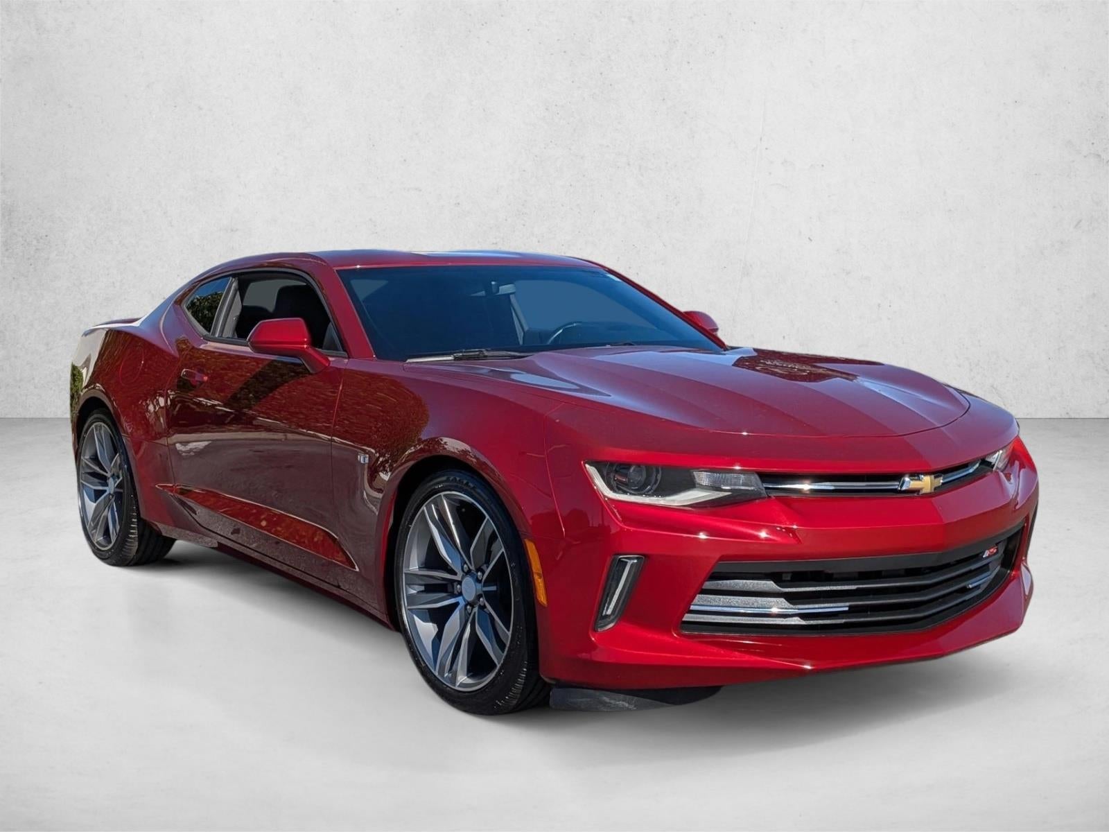 2017 Chevrolet Camaro 2dr Coupe 1LT