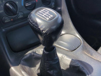 2000 Chevrolet Corvette Base