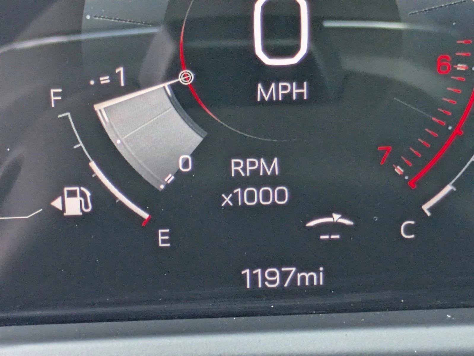 2026 GMC Acadia FWD Denali