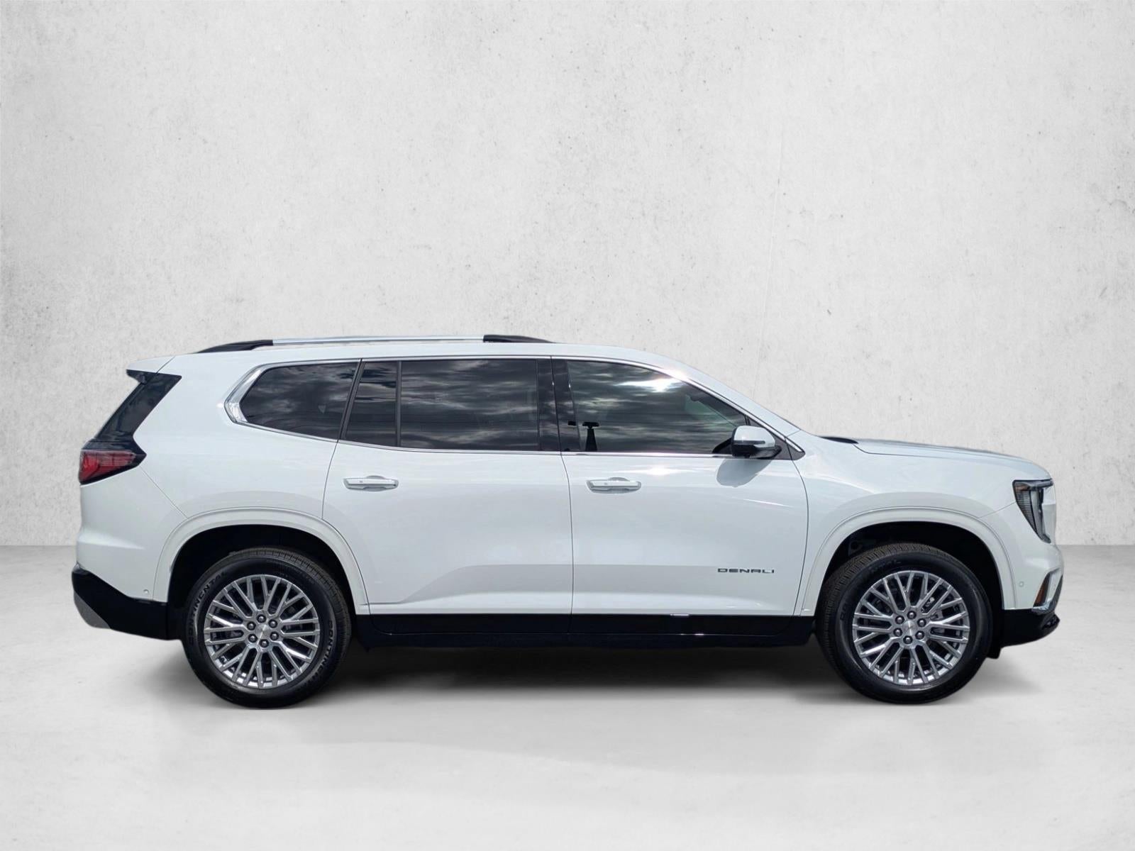 2026 GMC Acadia FWD Denali