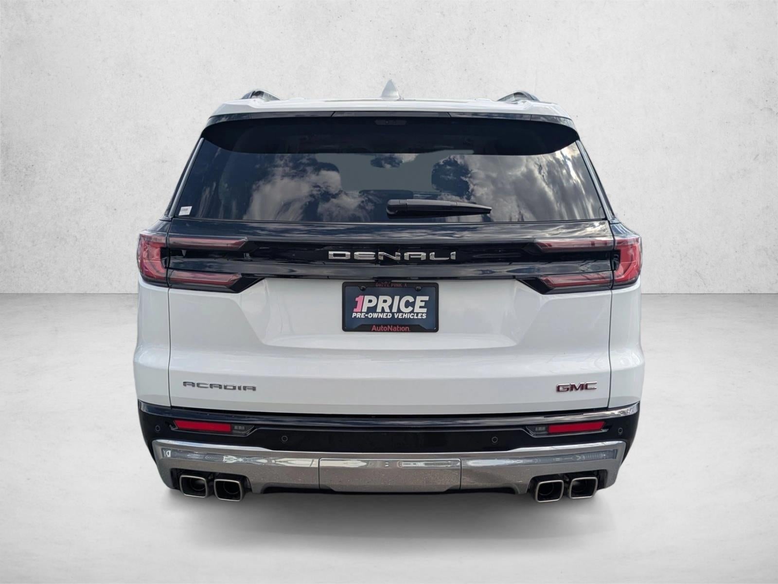 2026 GMC Acadia FWD Denali
