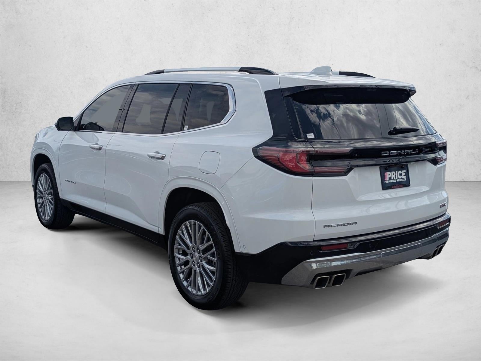 2026 GMC Acadia FWD Denali