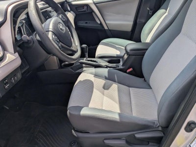 2015 Toyota RAV4 FWD 4dr LE (GS)