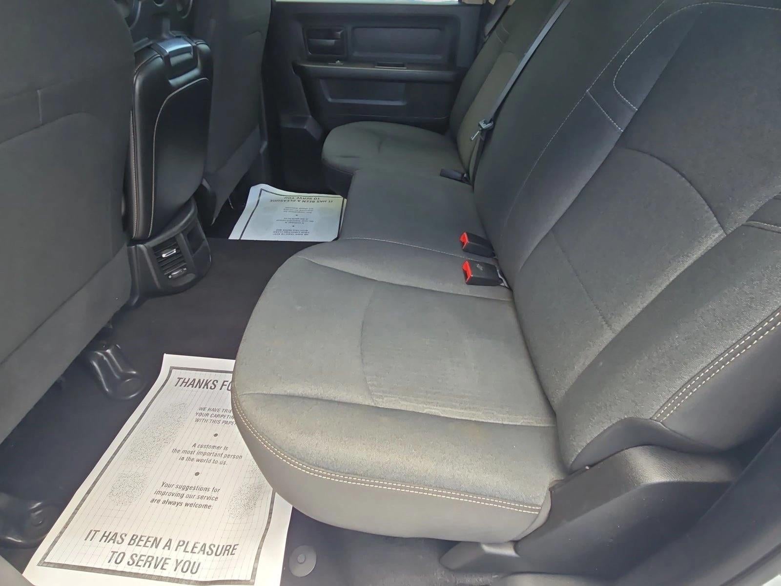 2020 RAM 3500 Tradesman 4x4 Crew Cab 8' Box