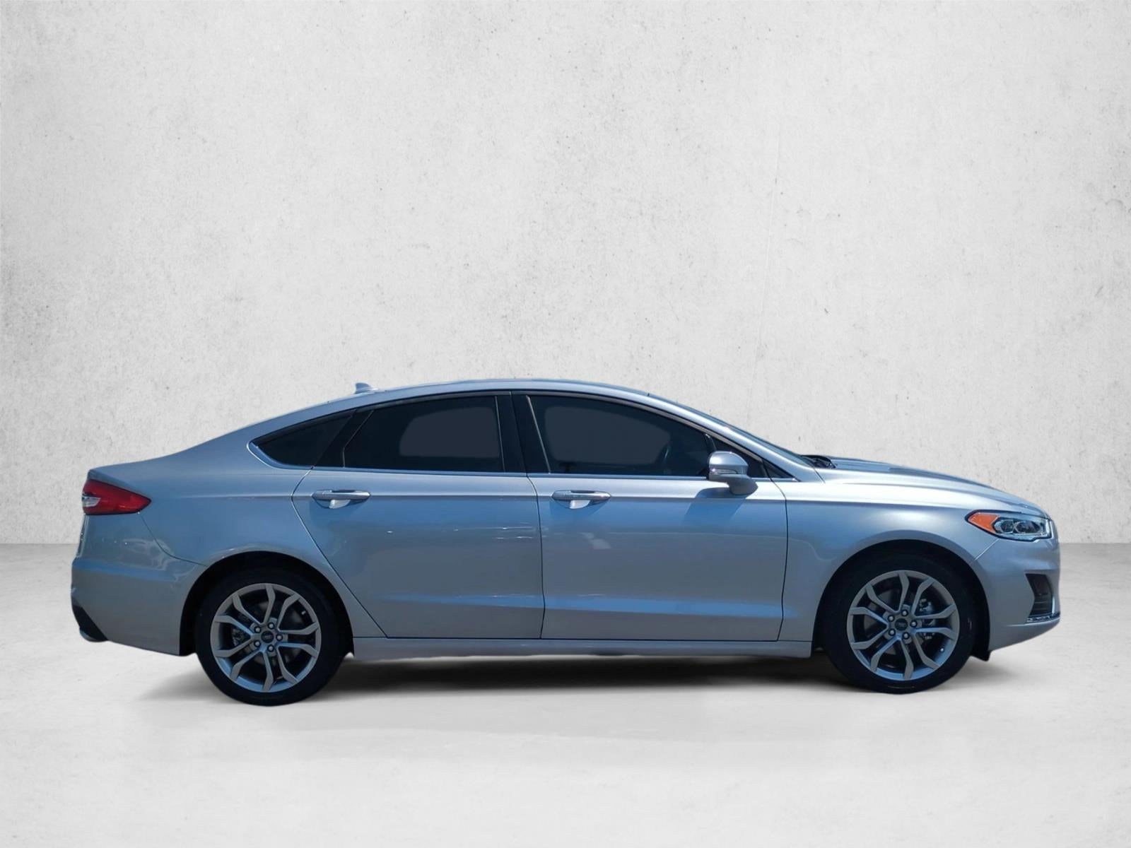 2020 Ford Fusion SEL FWD