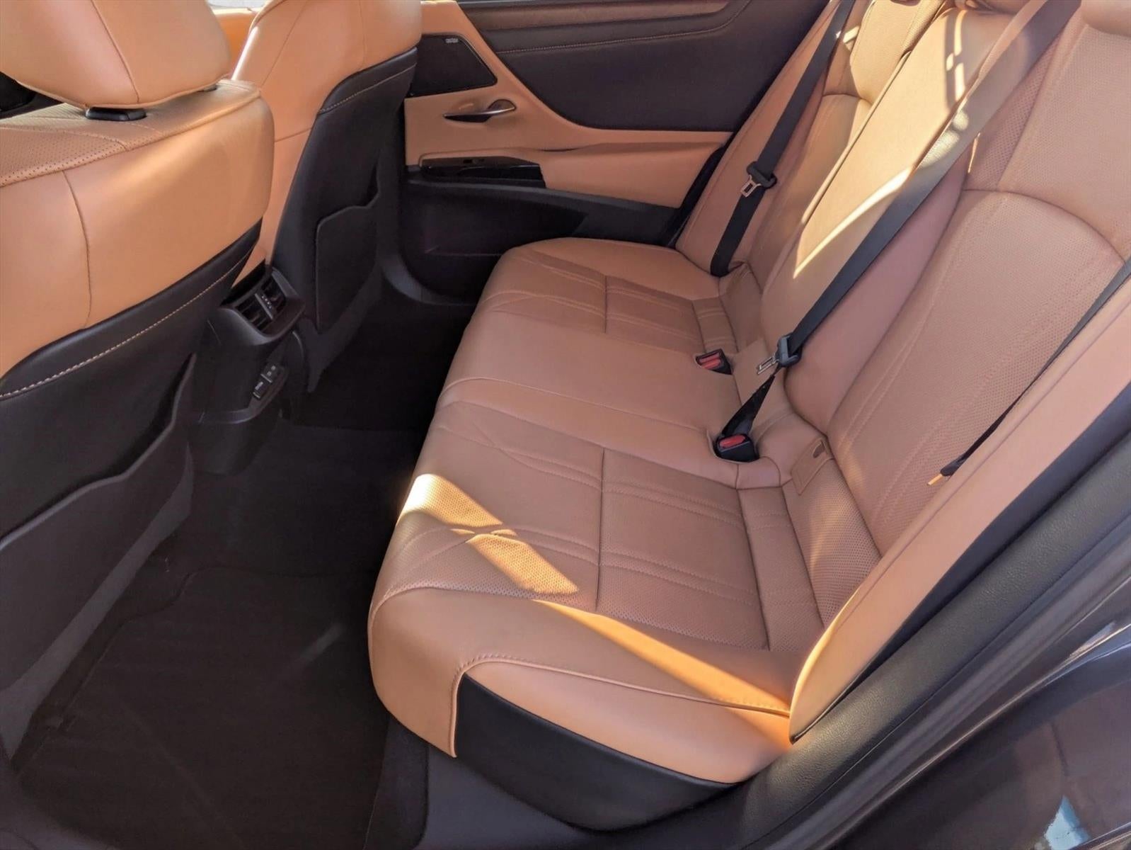 2022 Lexus ES 350 Ultra Luxury FWD