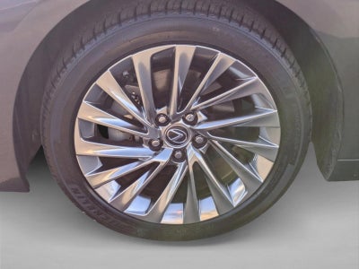 2022 Lexus ES 350 Ultra Luxury FWD