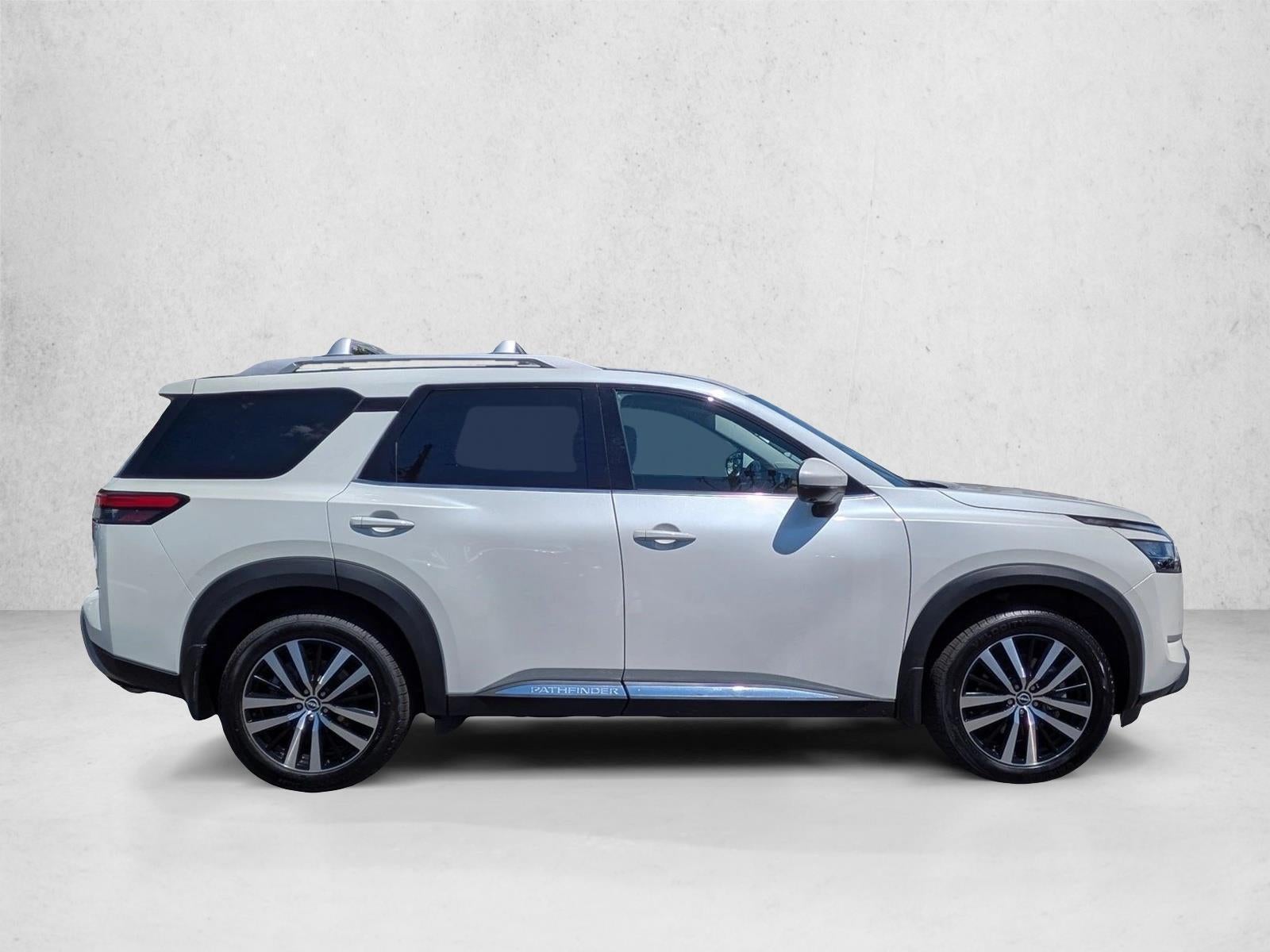 2024 Nissan Pathfinder Platinum 2WD