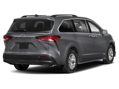 2022 Toyota Sienna XLE FWD 8-Passenger (Natl)