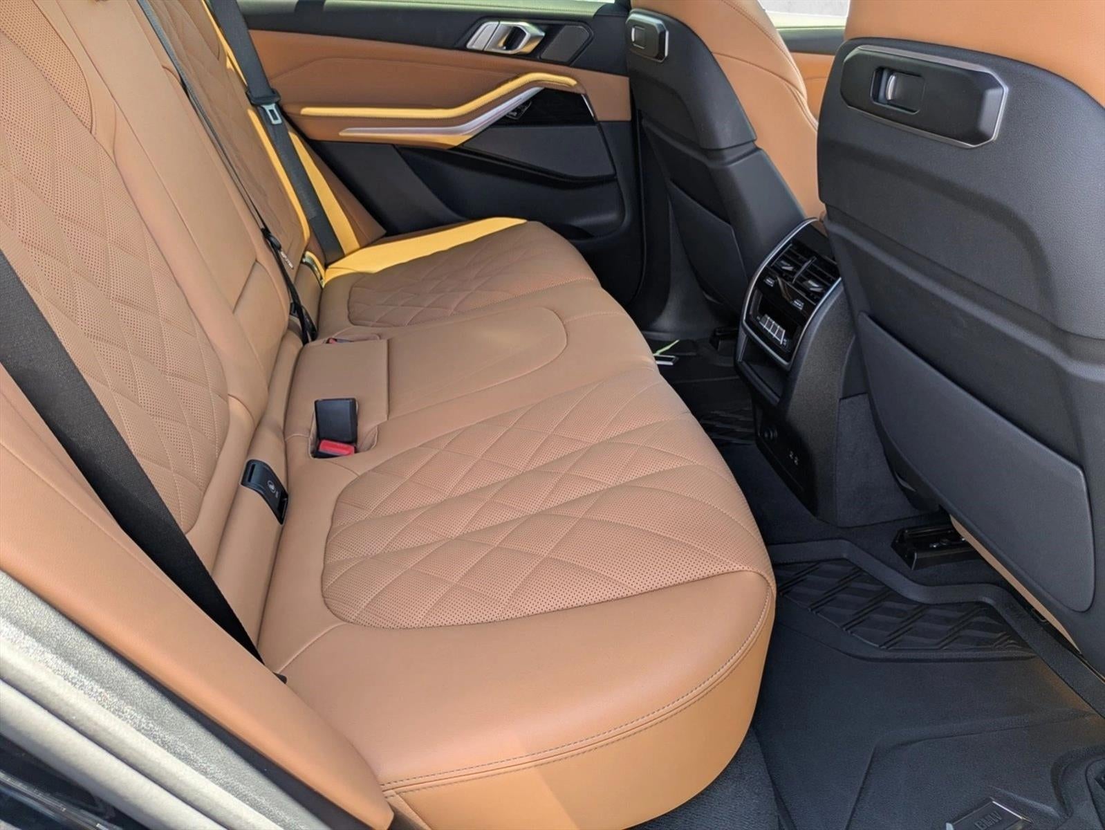 2025 BMW X5 xDrive50e Plug-In Hybrid