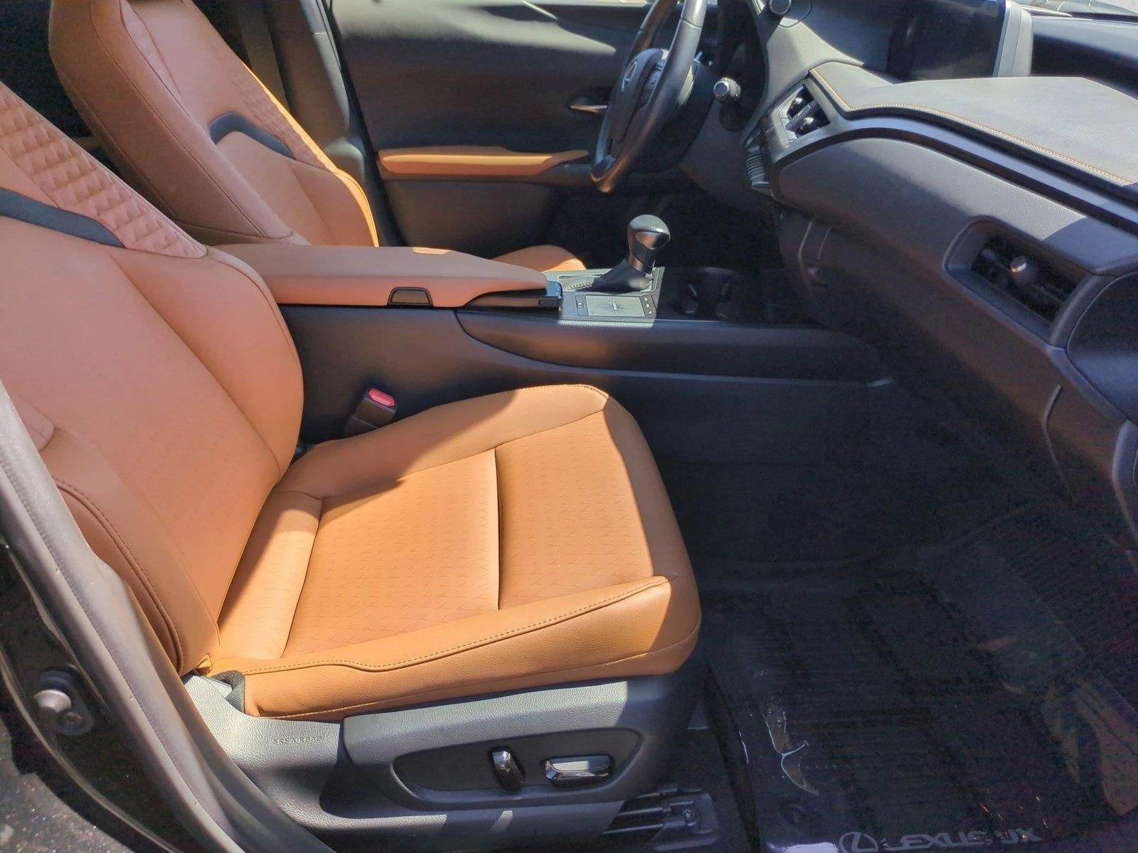 2022 Lexus UX 200 FWD