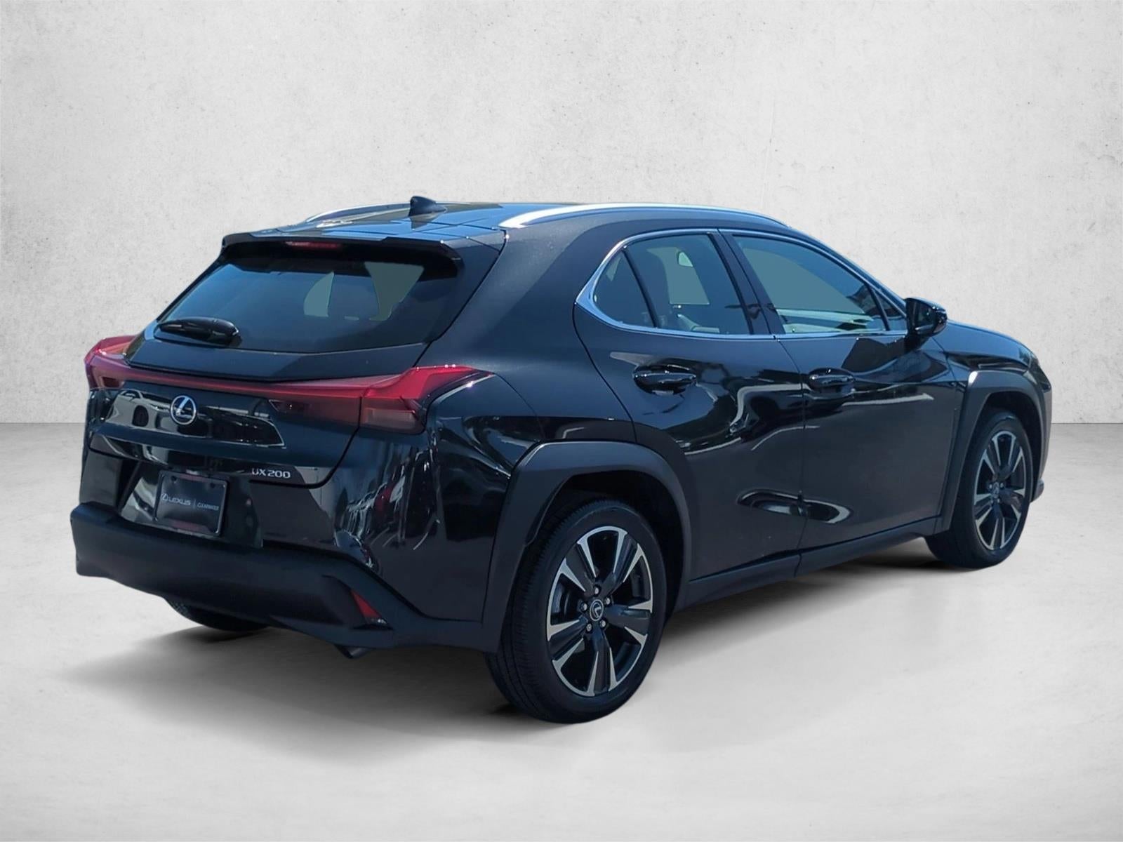 2022 Lexus UX 200 FWD