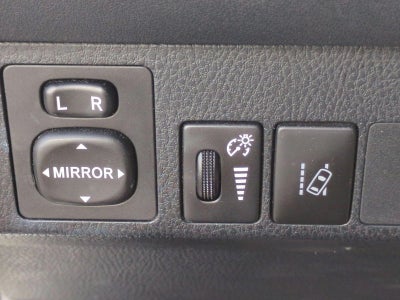 2017 Toyota RAV4 LE FWD (GS)