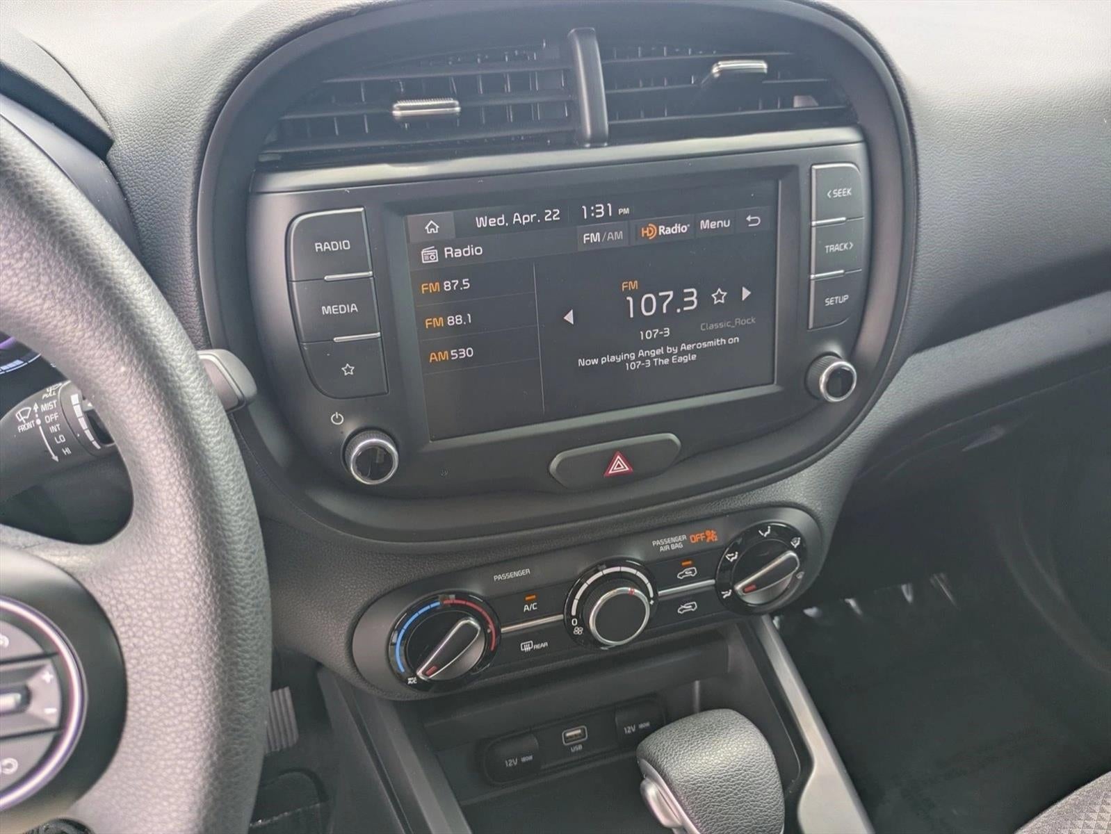 2024 Kia Soul LX IVT