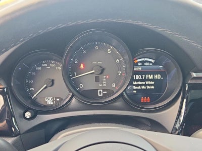 2025 Porsche Macan AWD
