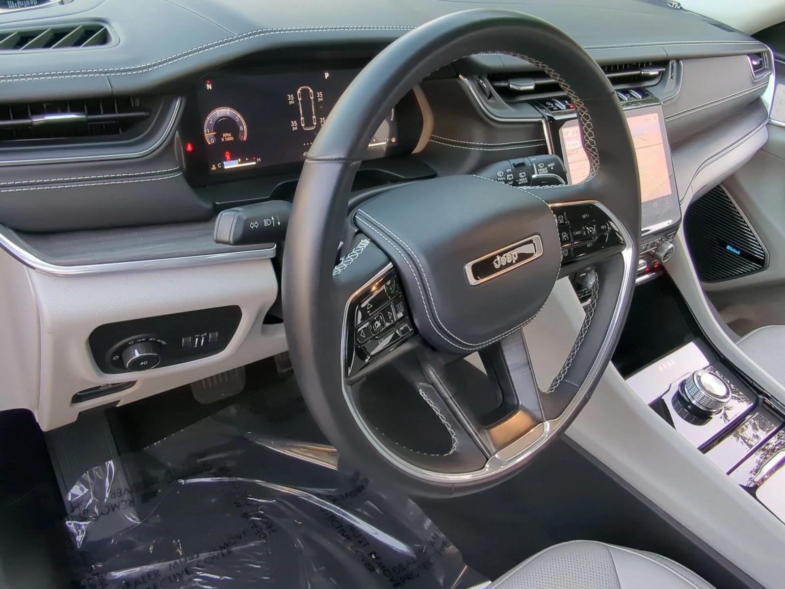 2021 Jeep Grand Cherokee L Overland 4x2