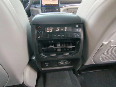 2021 Jeep Grand Cherokee L Overland 4x2