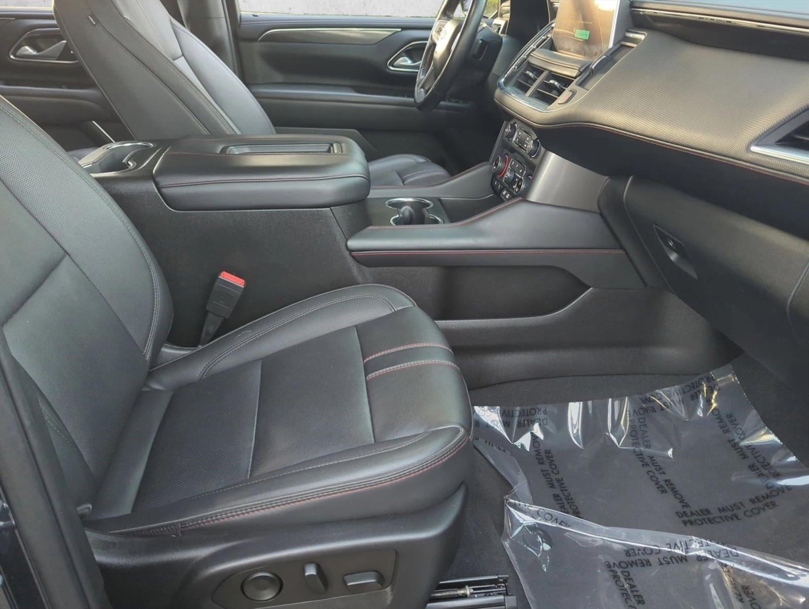 2022 Chevrolet Suburban 4WD RST