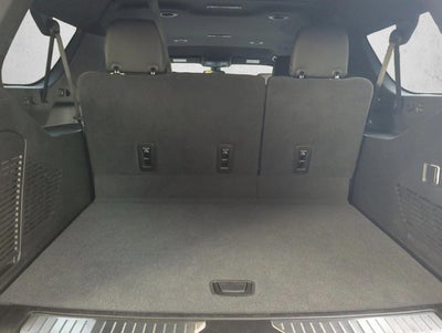 2022 Chevrolet Suburban 4WD RST