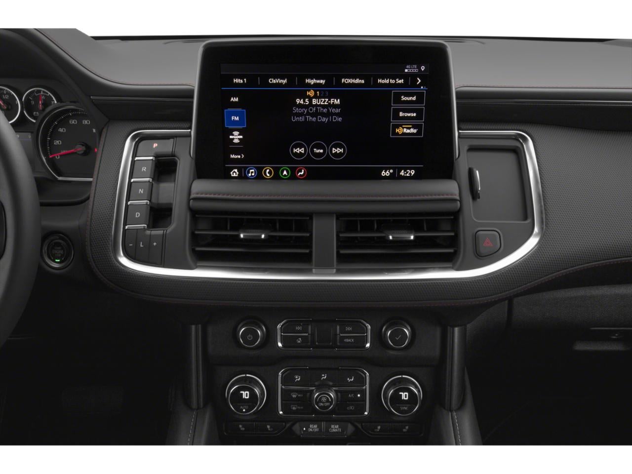 2022 Chevrolet Suburban 4WD RST