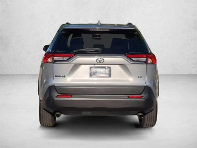 2020 Toyota RAV4 LE FWD (GS)
