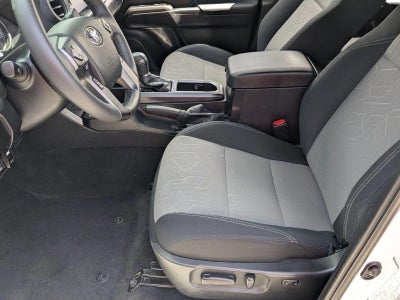 2022 Toyota Tacoma 2WD 2WD TRD Sport Double Cab 5' Bed V6 AT (Natl)