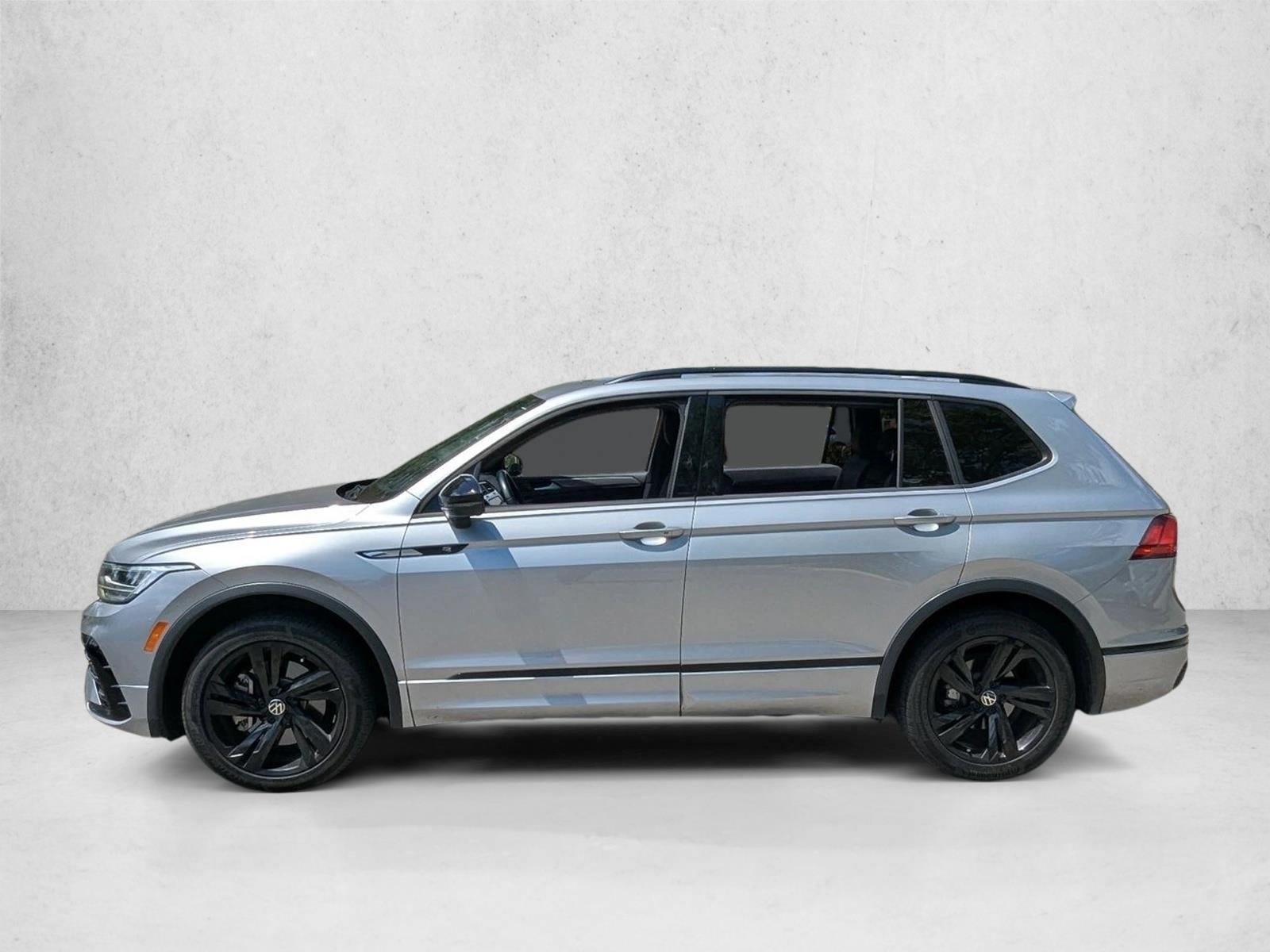2023 Volkswagen Tiguan 2.0T SE R-Line Black FWD