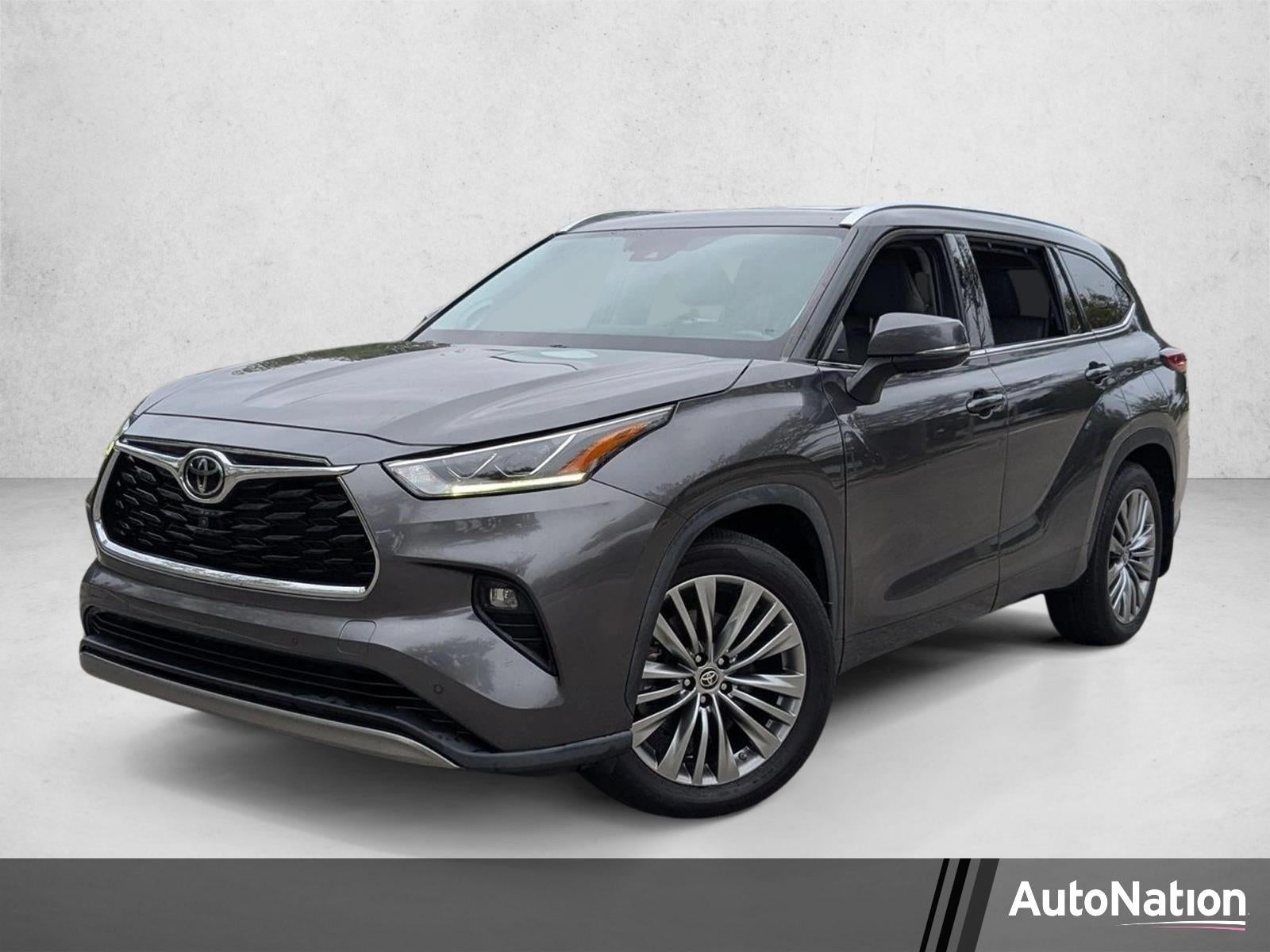 2022 Toyota Highlander Platinum AWD (Natl)
