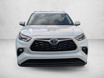 2022 Toyota Highlander Hybrid XLE FWD (Natl)
