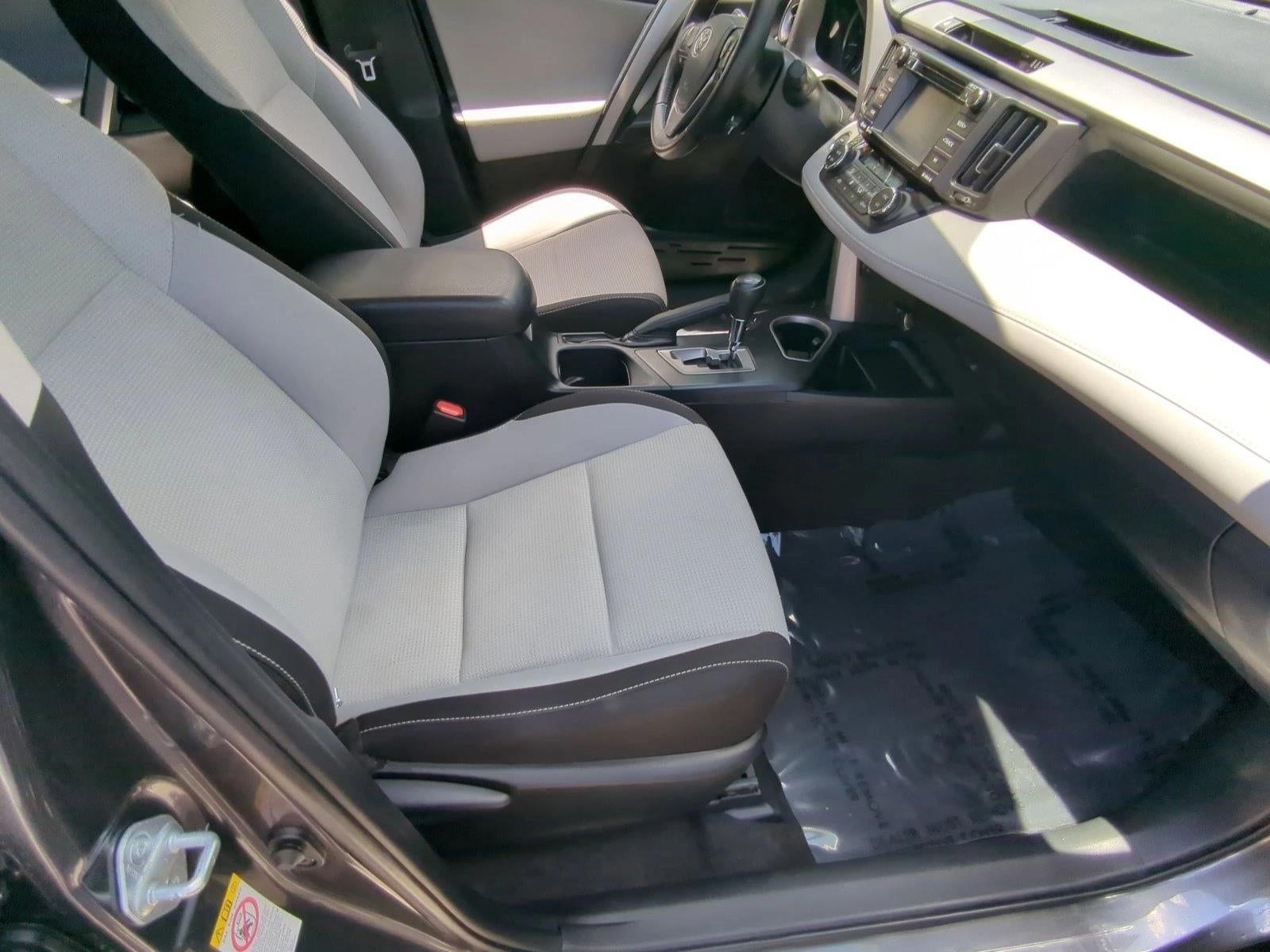 2017 Toyota RAV4 XLE AWD (Natl)