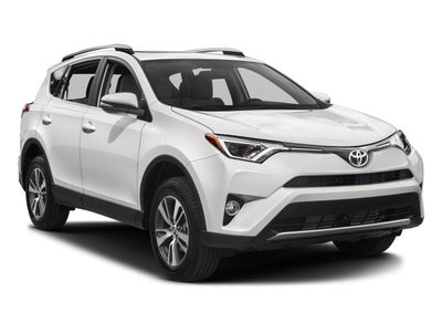 2017 Toyota RAV4 XLE AWD (Natl)