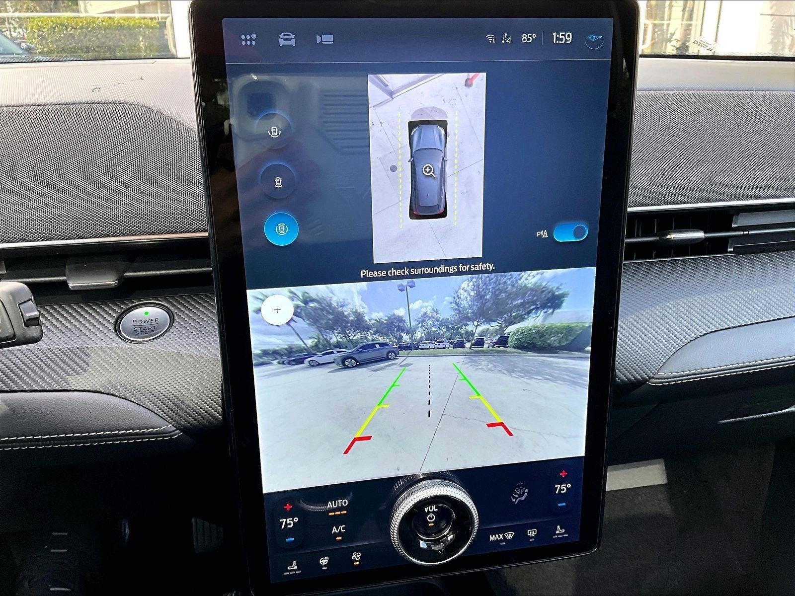 2022 Ford Mustang Mach-E Premium RWD