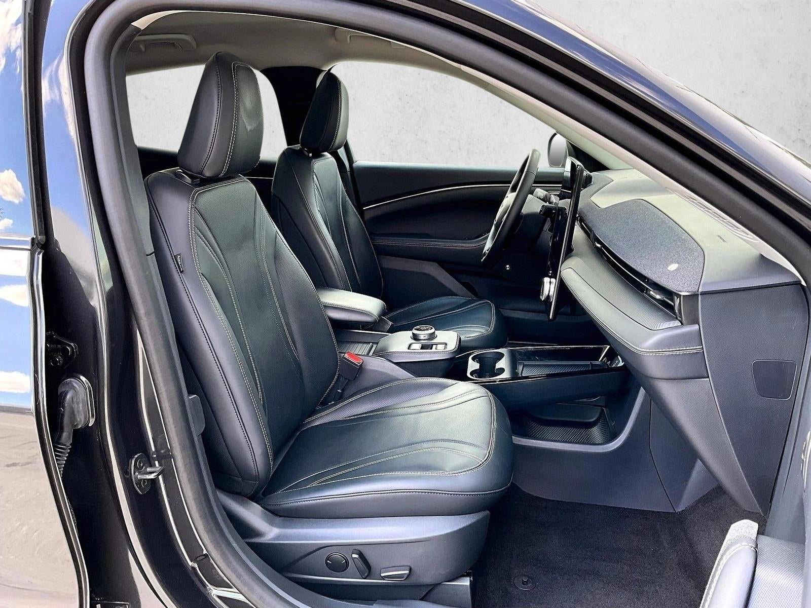 2022 Ford Mustang Mach-E Premium RWD