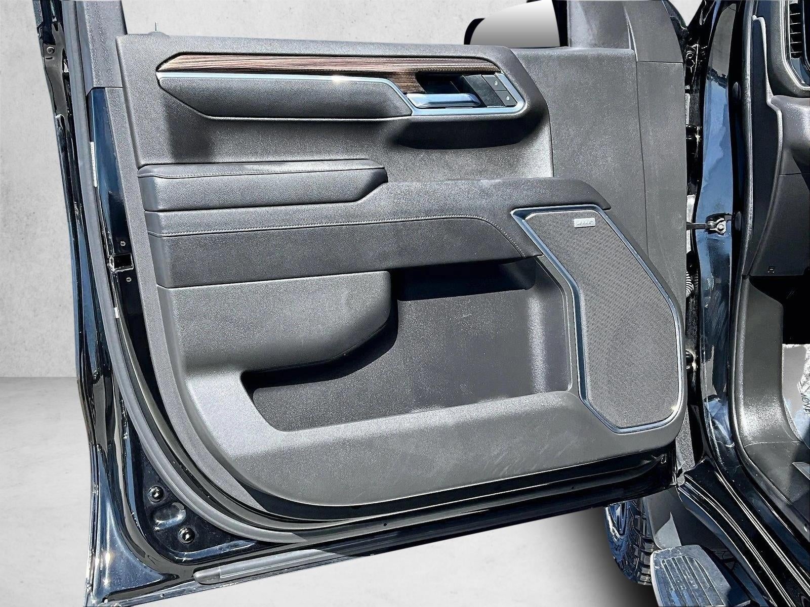 2022 Chevrolet Silverado 1500 Crew Cab Short Box 4-Wheel Drive LT Trail Boss