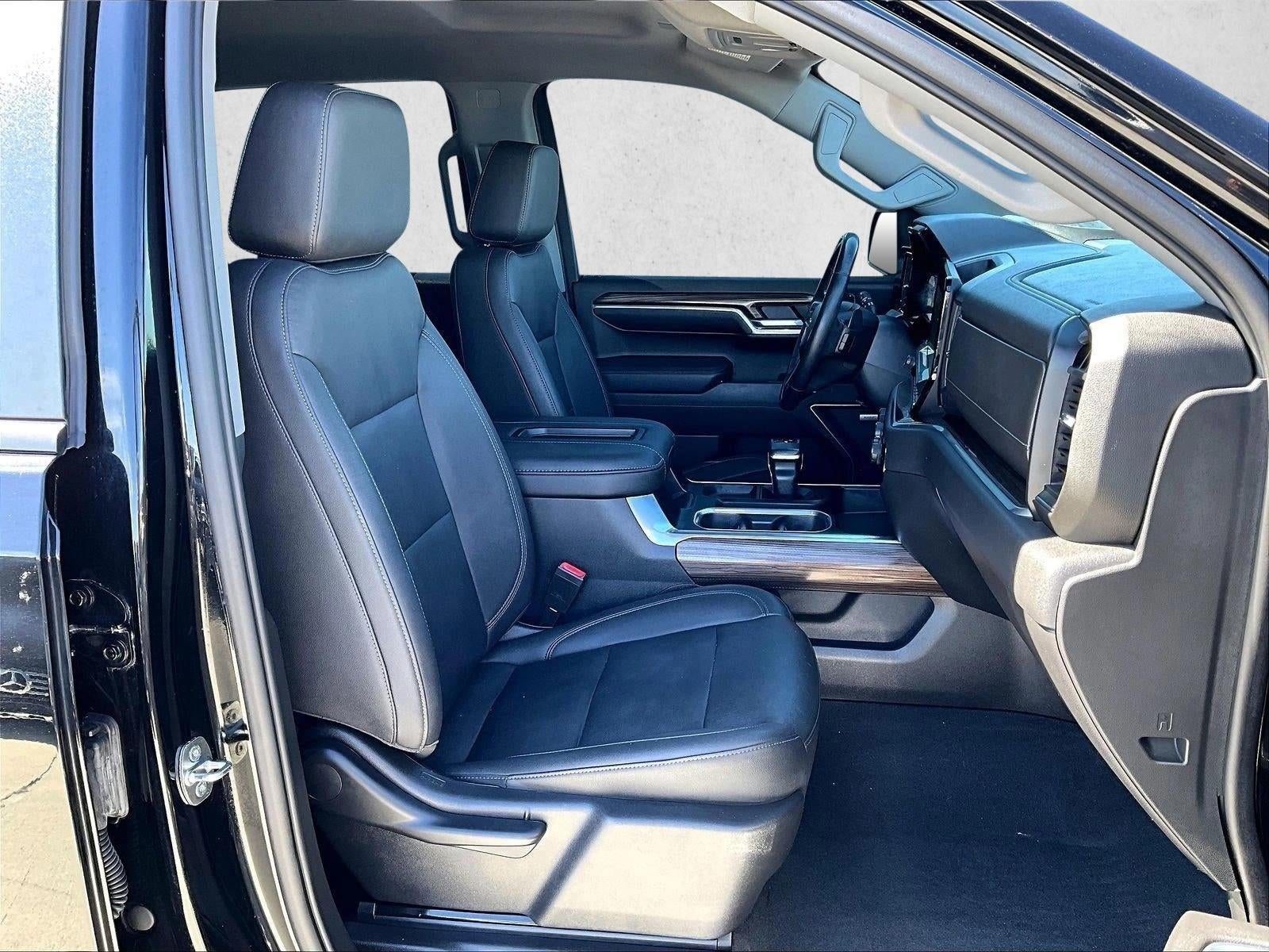 2022 Chevrolet Silverado 1500 Crew Cab Short Box 4-Wheel Drive LT Trail Boss