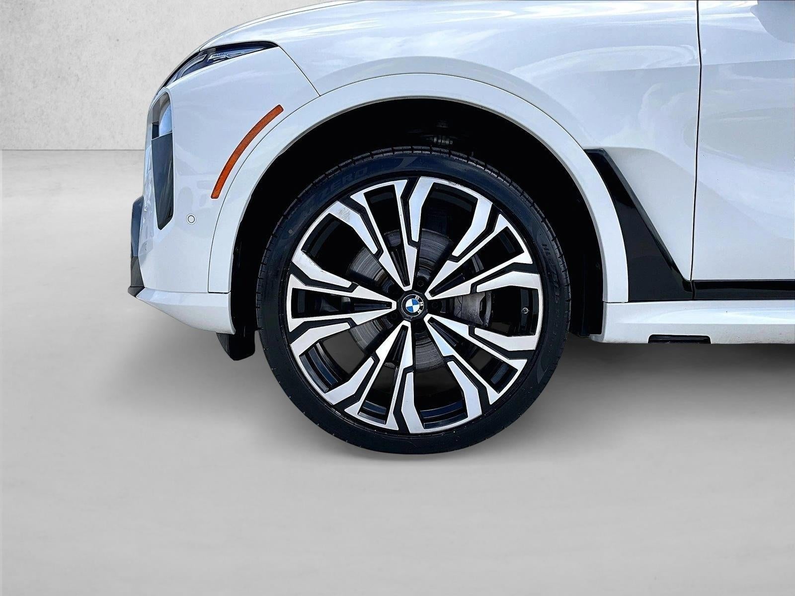 2023 BMW X7 xDrive40i Sports Activity Vehicle