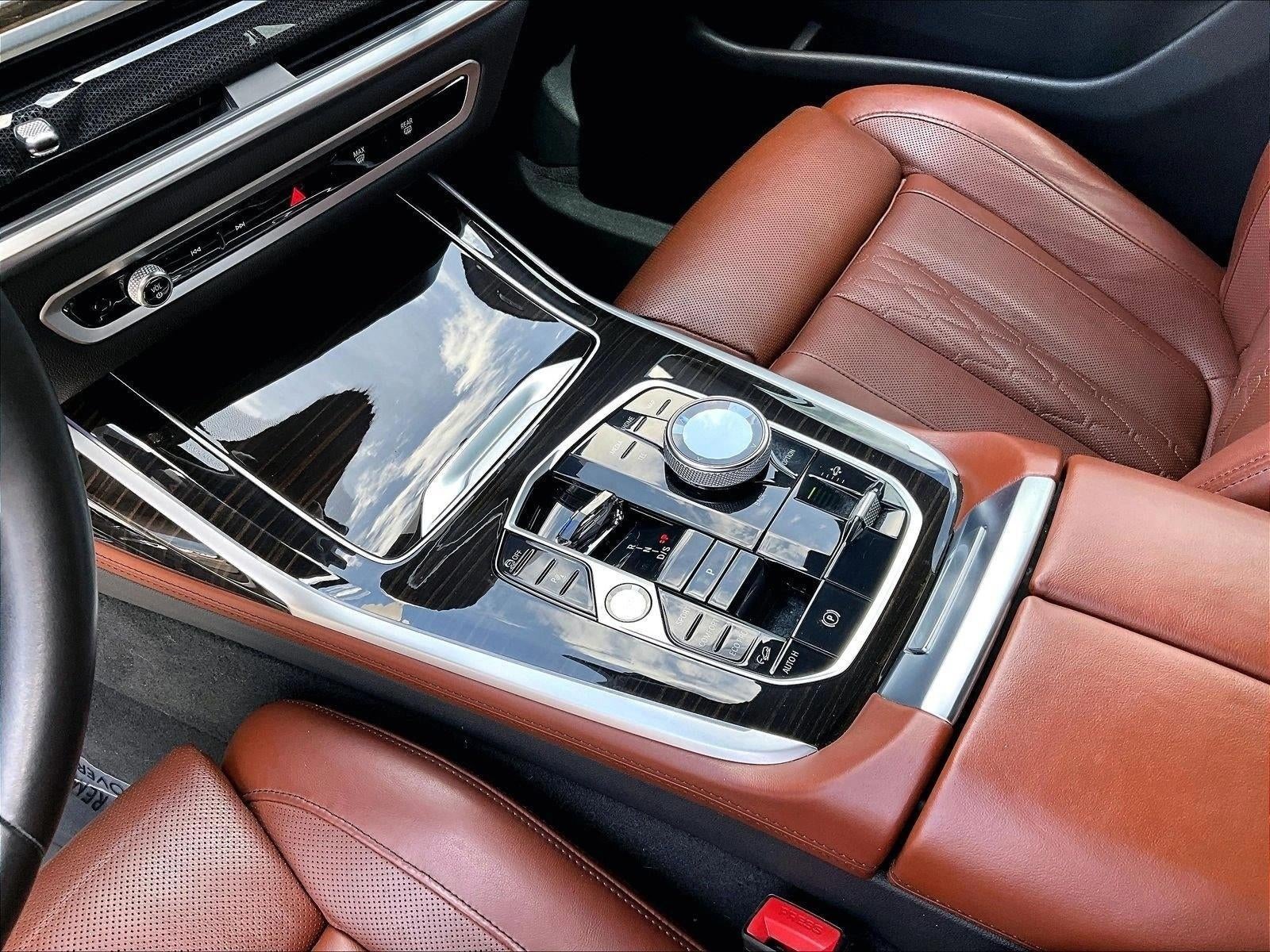 2023 BMW X7 xDrive40i Sports Activity Vehicle