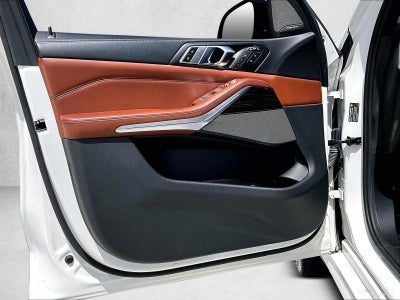 2023 BMW X7 xDrive40i Sports Activity Vehicle