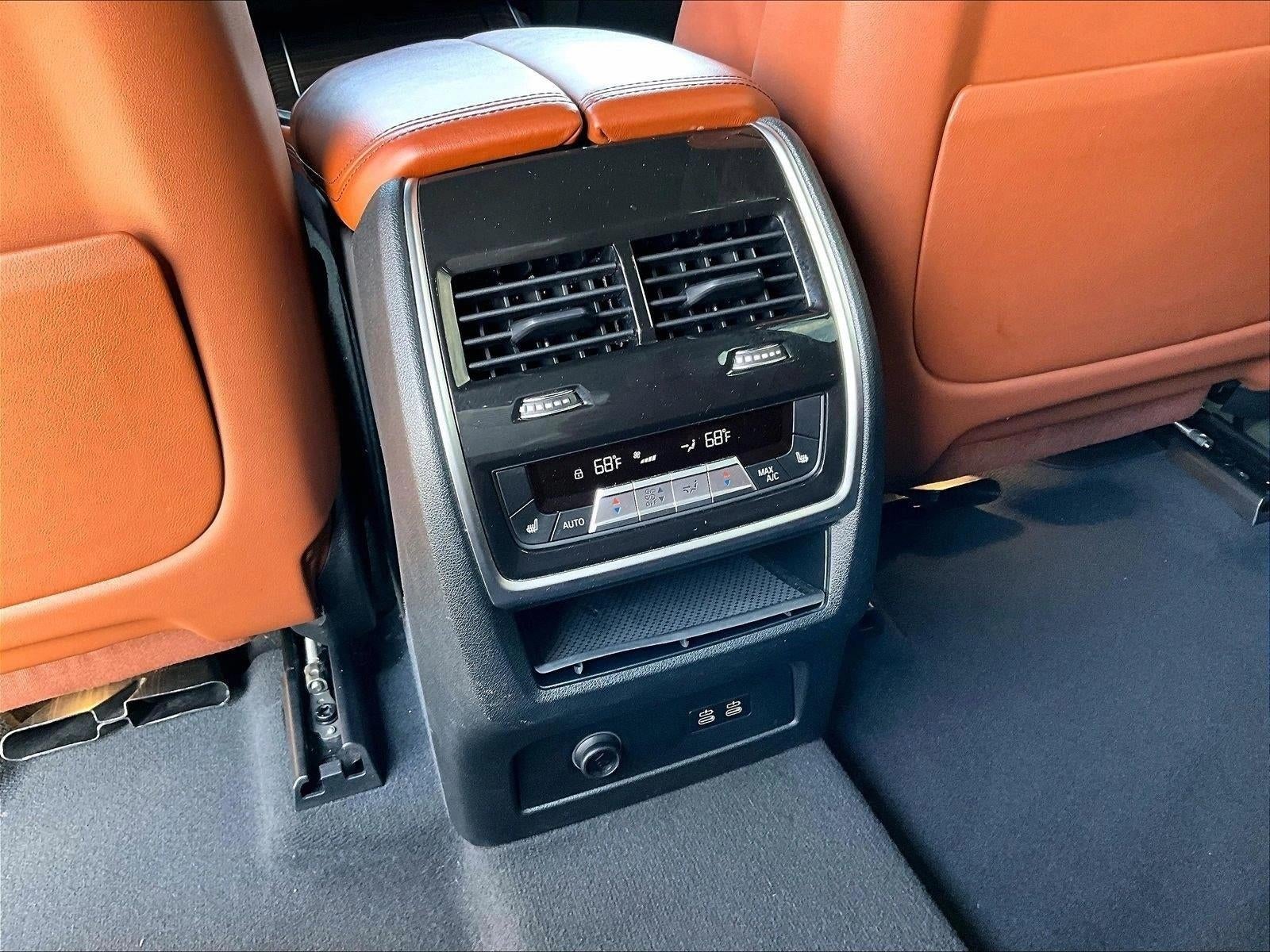 2023 BMW X7 xDrive40i Sports Activity Vehicle