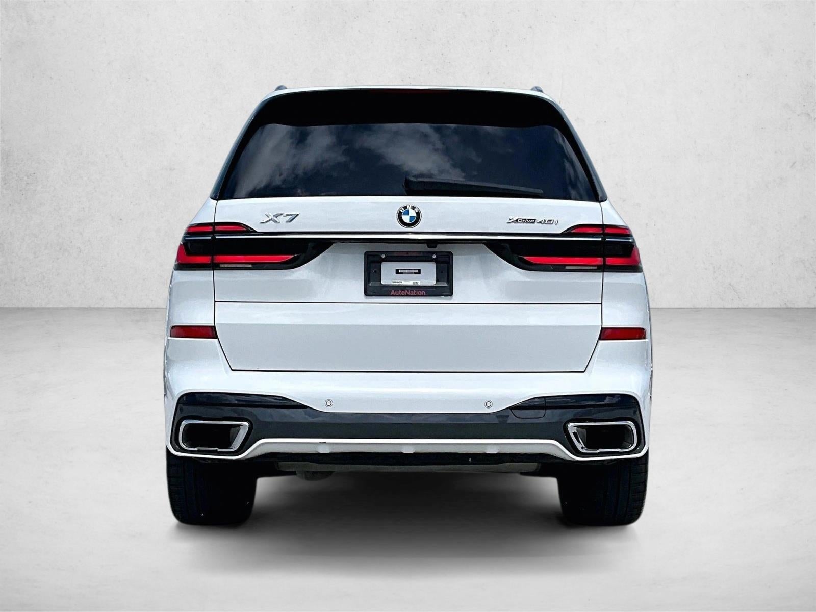 2023 BMW X7 xDrive40i Sports Activity Vehicle