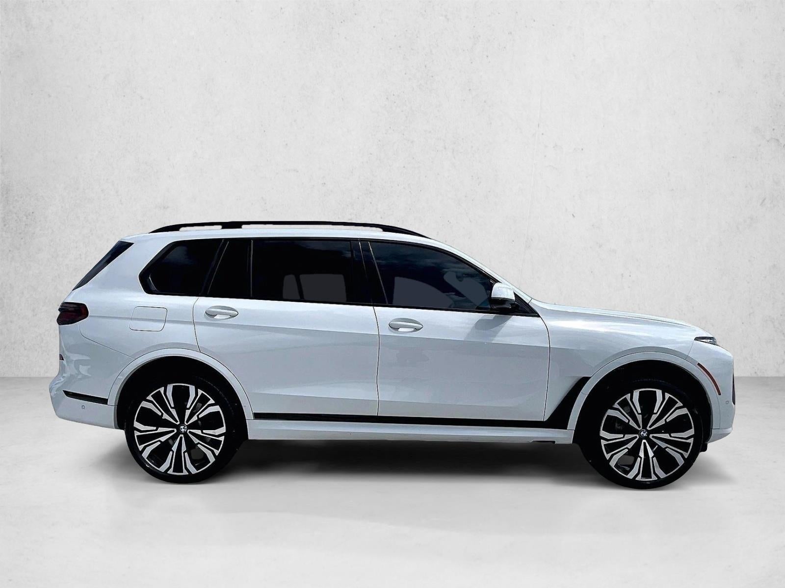 2023 BMW X7 xDrive40i Sports Activity Vehicle