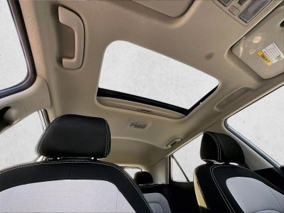 2024 Hyundai VENUE SEL IVT