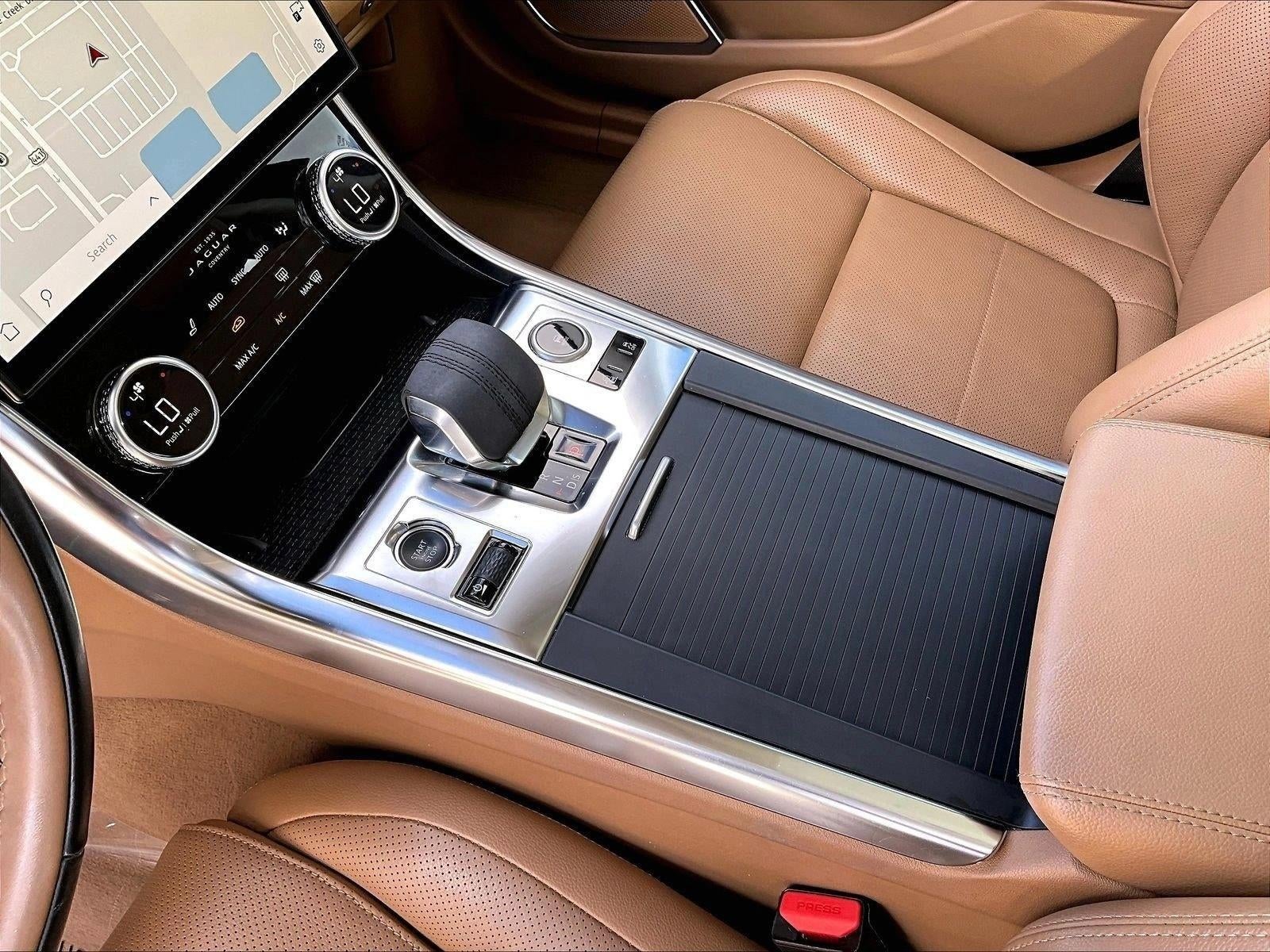 2021 Jaguar XF SE Sedan RWD