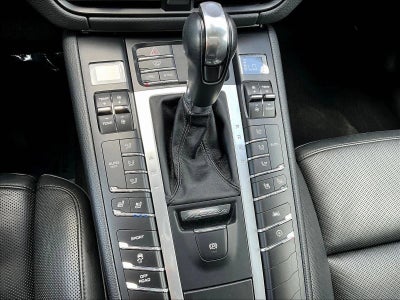 2020 Porsche Macan AWD