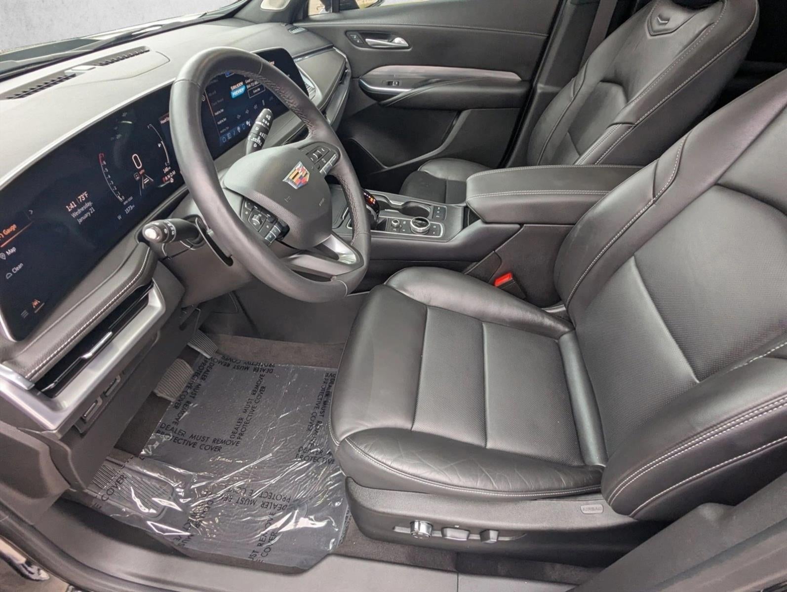 2024 Cadillac XT4 FWD 4dr Premium Luxury