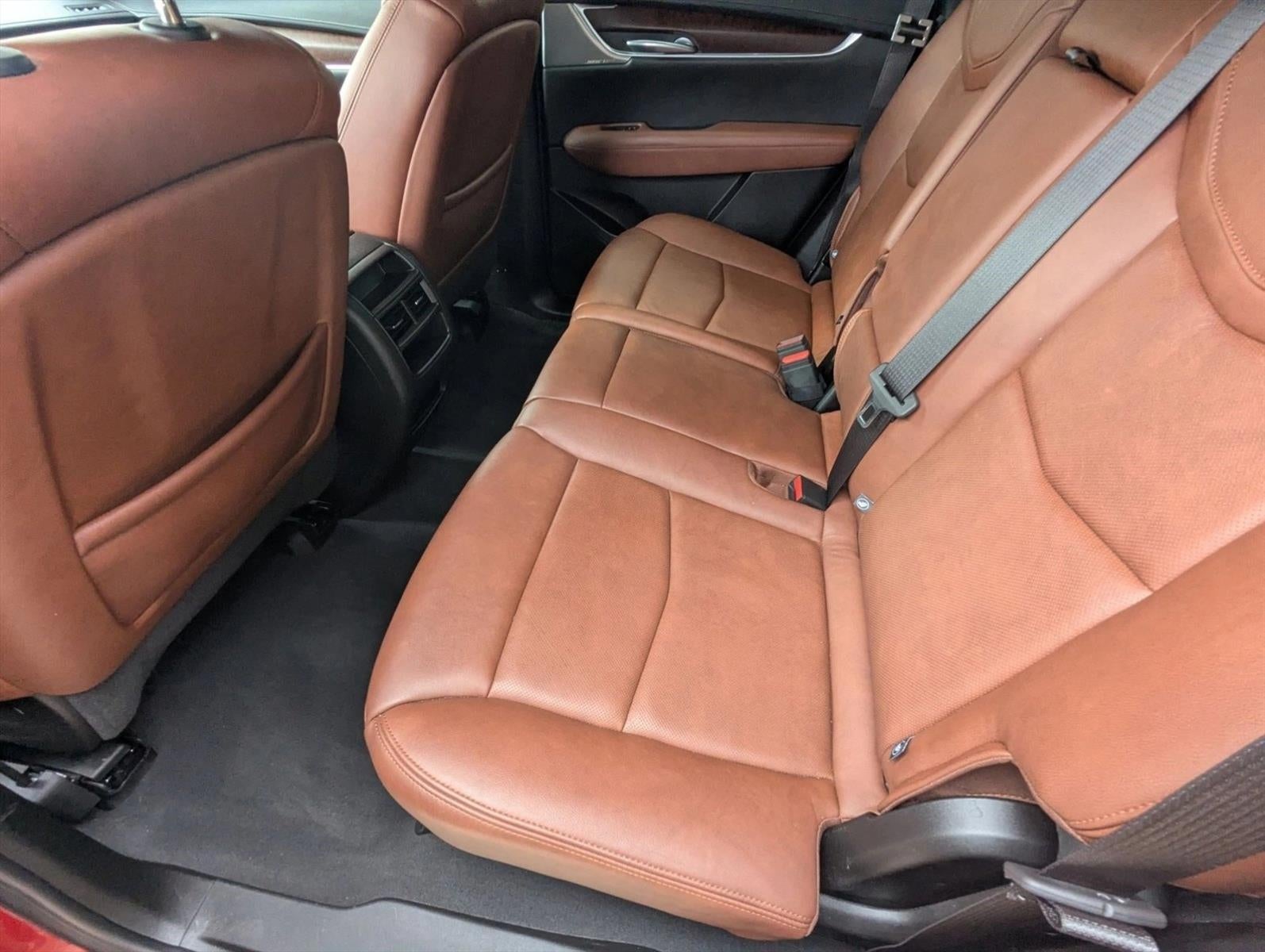 2024 Cadillac XT5 FWD 4dr Premium Luxury